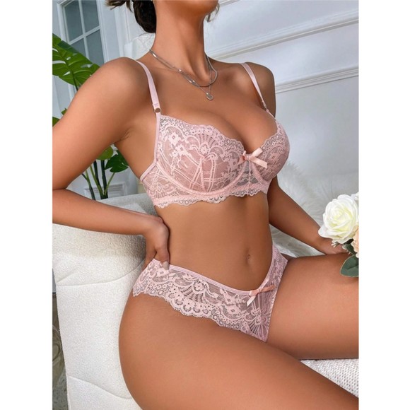Small PINK Floral Lace Underwire Lingerie Set - Picture 5 of 5